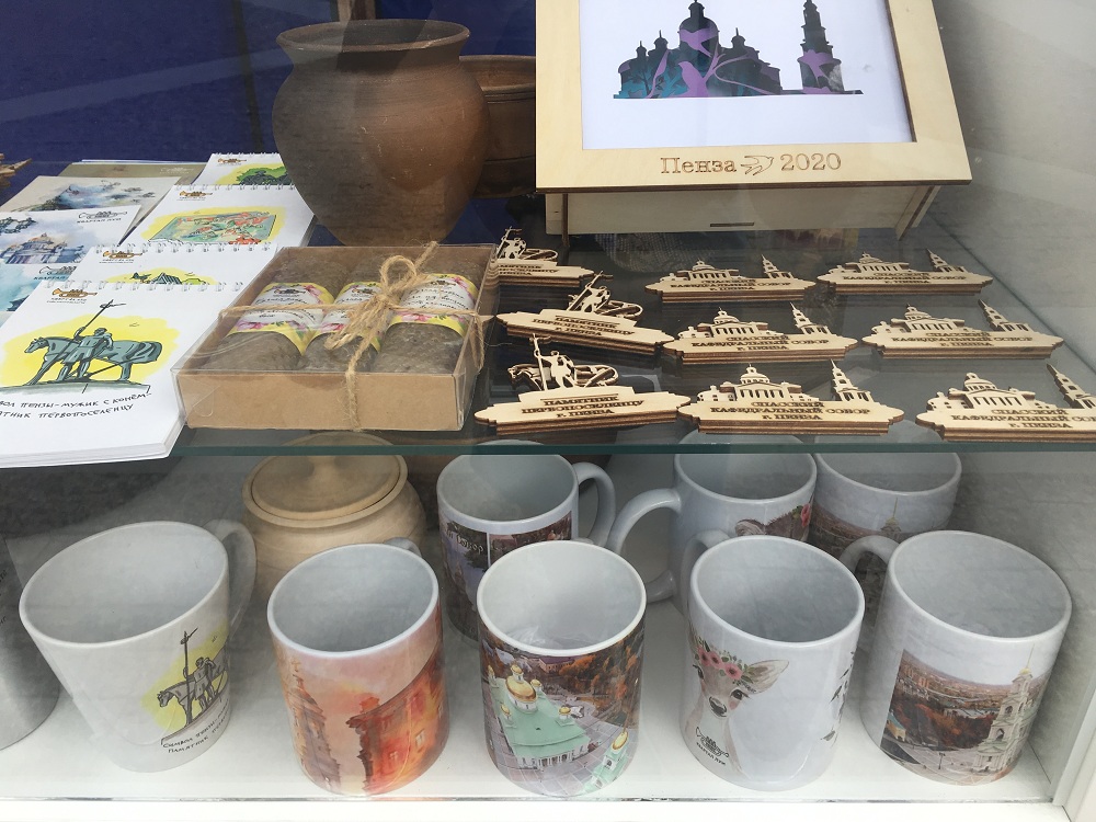 "Квартал Луи" открыл на Соборной площади сувенирную лавку