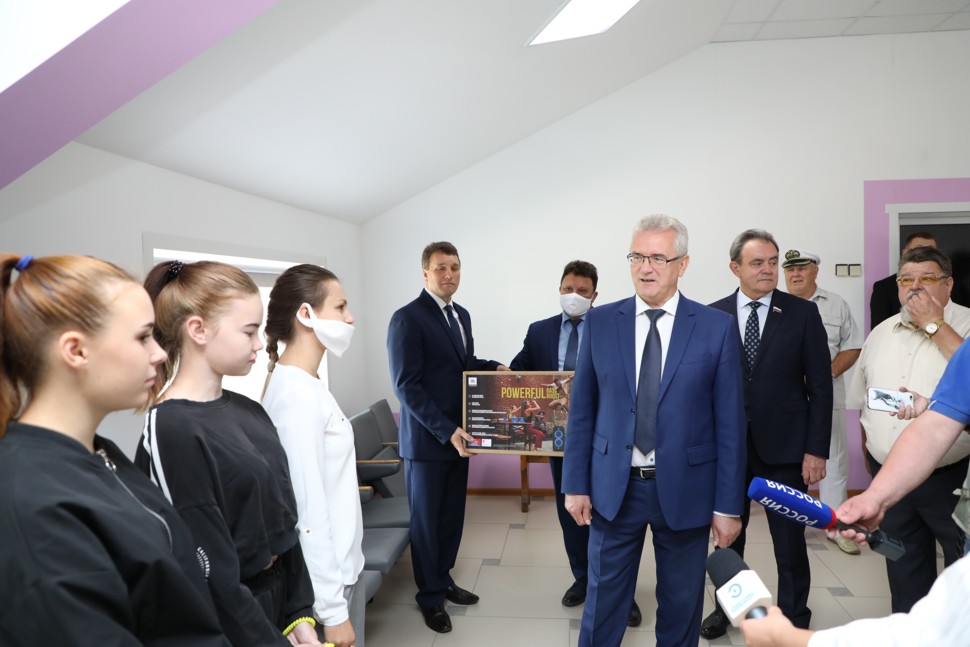 Губернатор Пензенской области решил пересмотреть зарплату преподавателей колледжей