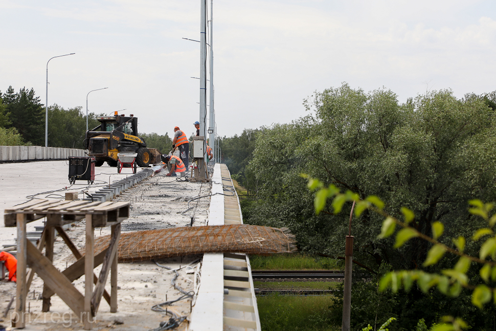 Названы сроки открытия движения по путепроводу поселка Монтажный