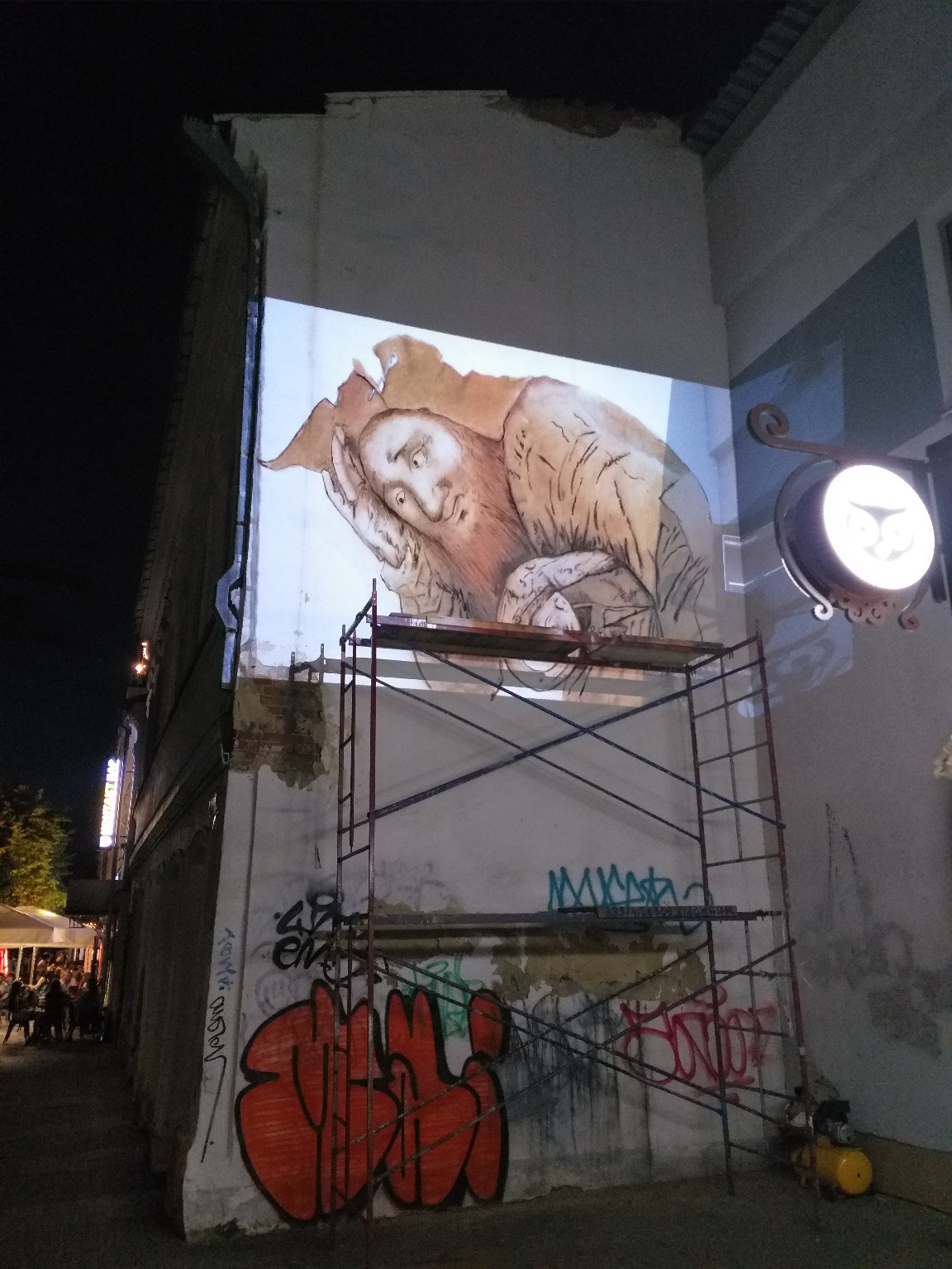 В Пензе автор «Ангела» приступил к новой работе на Московской улице