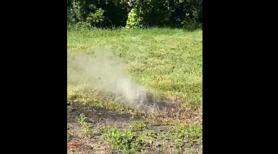 В Пензе на Кураева забил гейзер