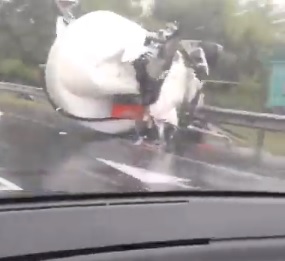 «Мамочки, как страшно»: появилось видео с места смертельного ДТП в Пензенской области