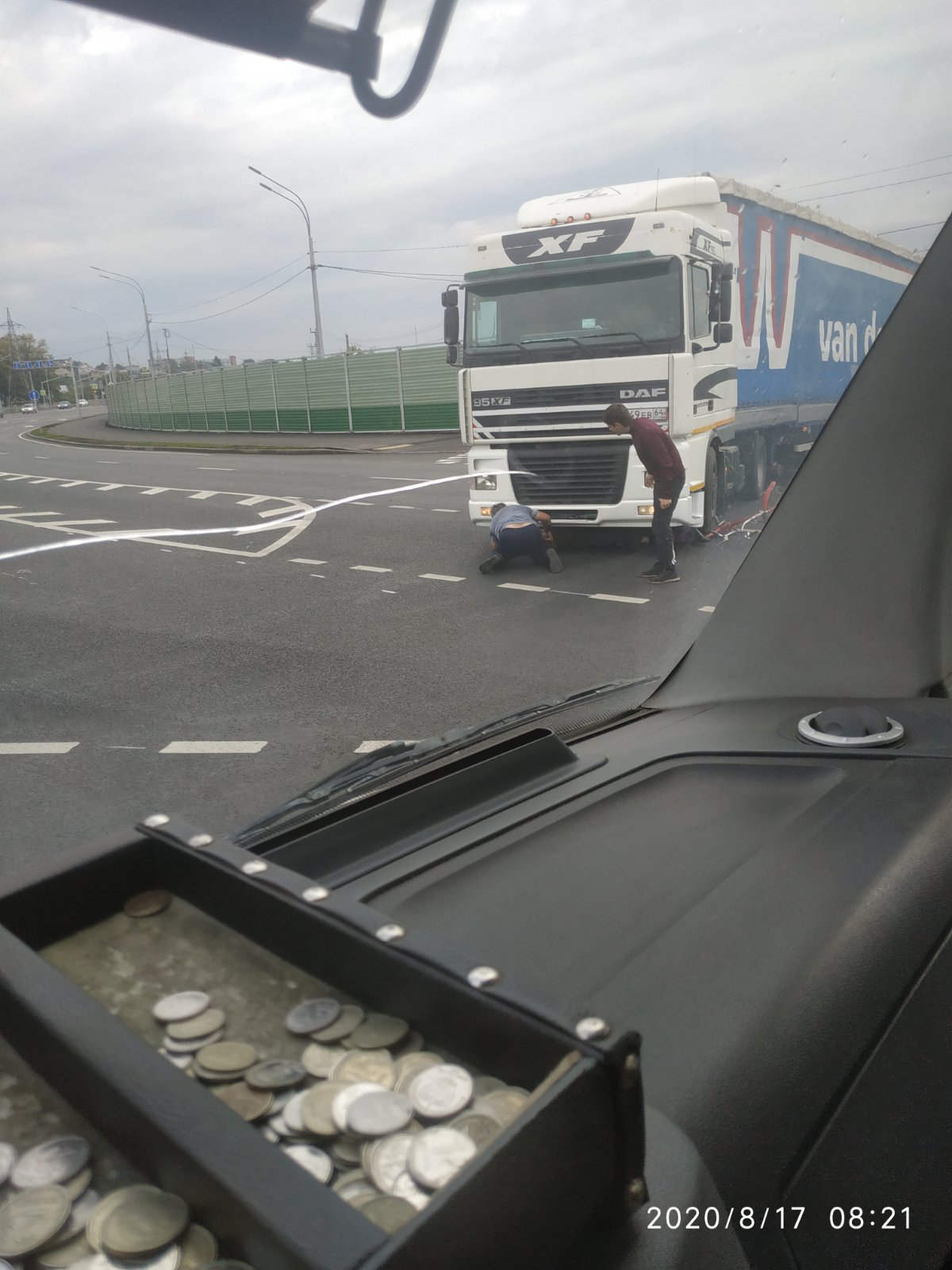 В Пензе 71-летнего велосипедиста зажало под фурой