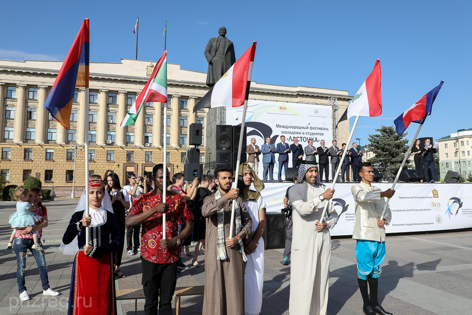 В Пензе стартовал международный молодежный фестиваль "Ласточка"