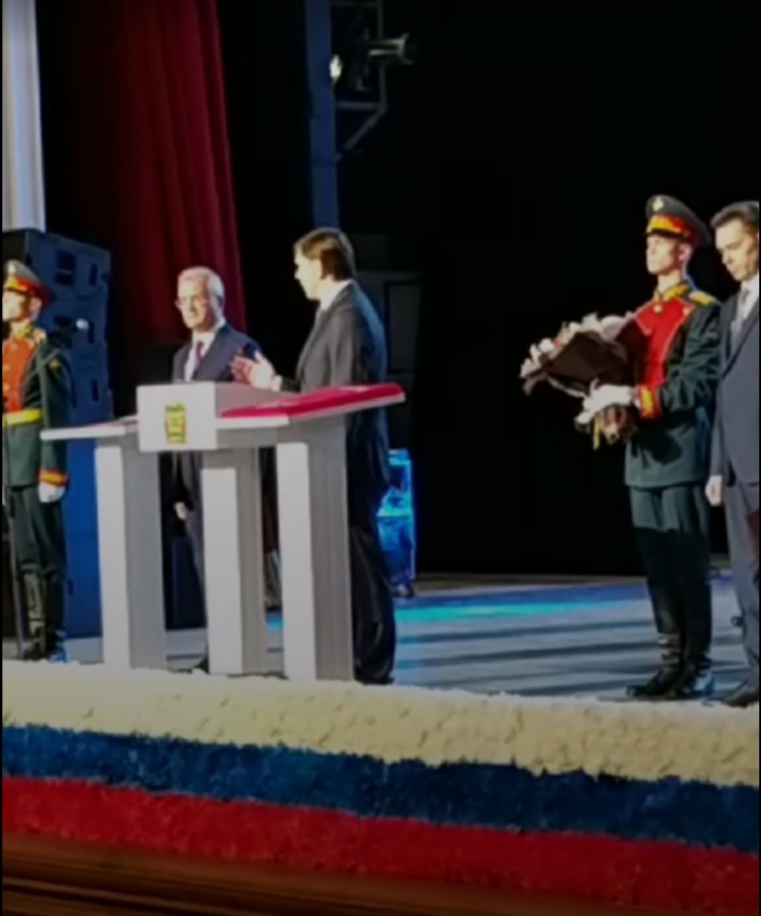 Губернатор Орловской области поздравил Ивана Белозерцева на церемонии инаугурации