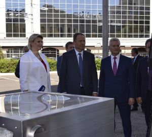 Игорю Комарову презентовали пензенское оборудование, спасающее жизни