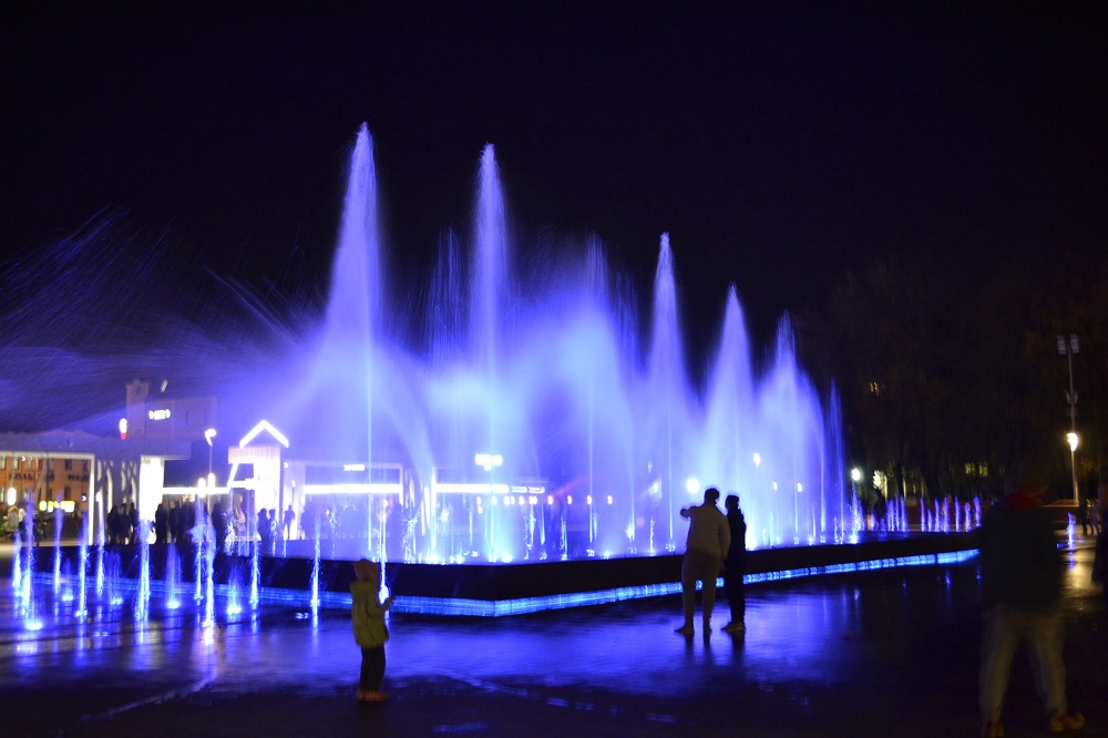 В Пензе фонтан закроют фанерой на зиму за 2 млн рублей