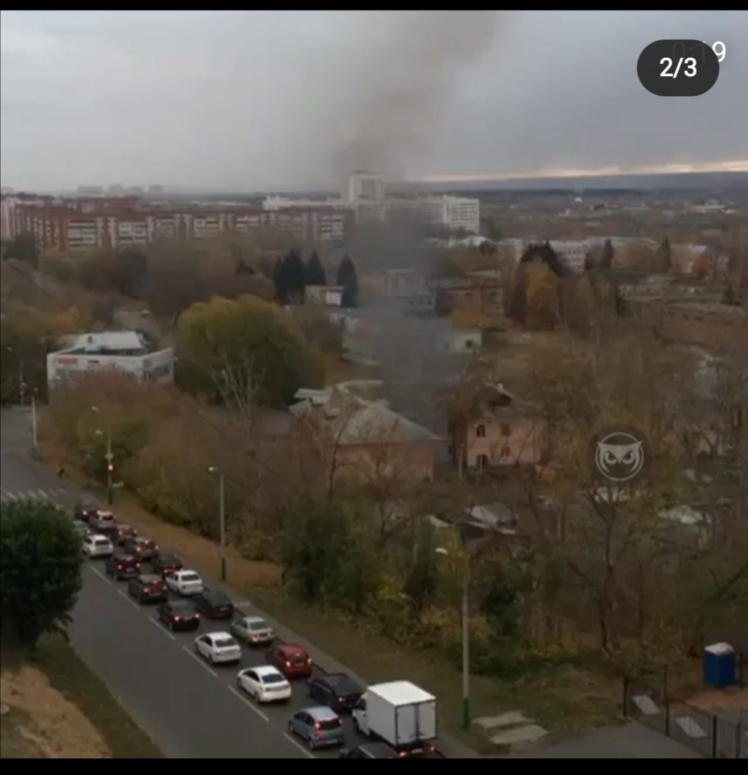 В Пензе в гаражах на Ново-Тамбовской вспыхнул пожар