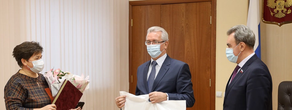 Пензенский губернатор провел онлайн встречу с многодетными семьями