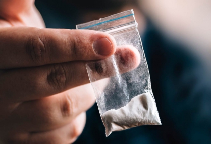 В Пензе задержали подростка, торговавшего наркотиками