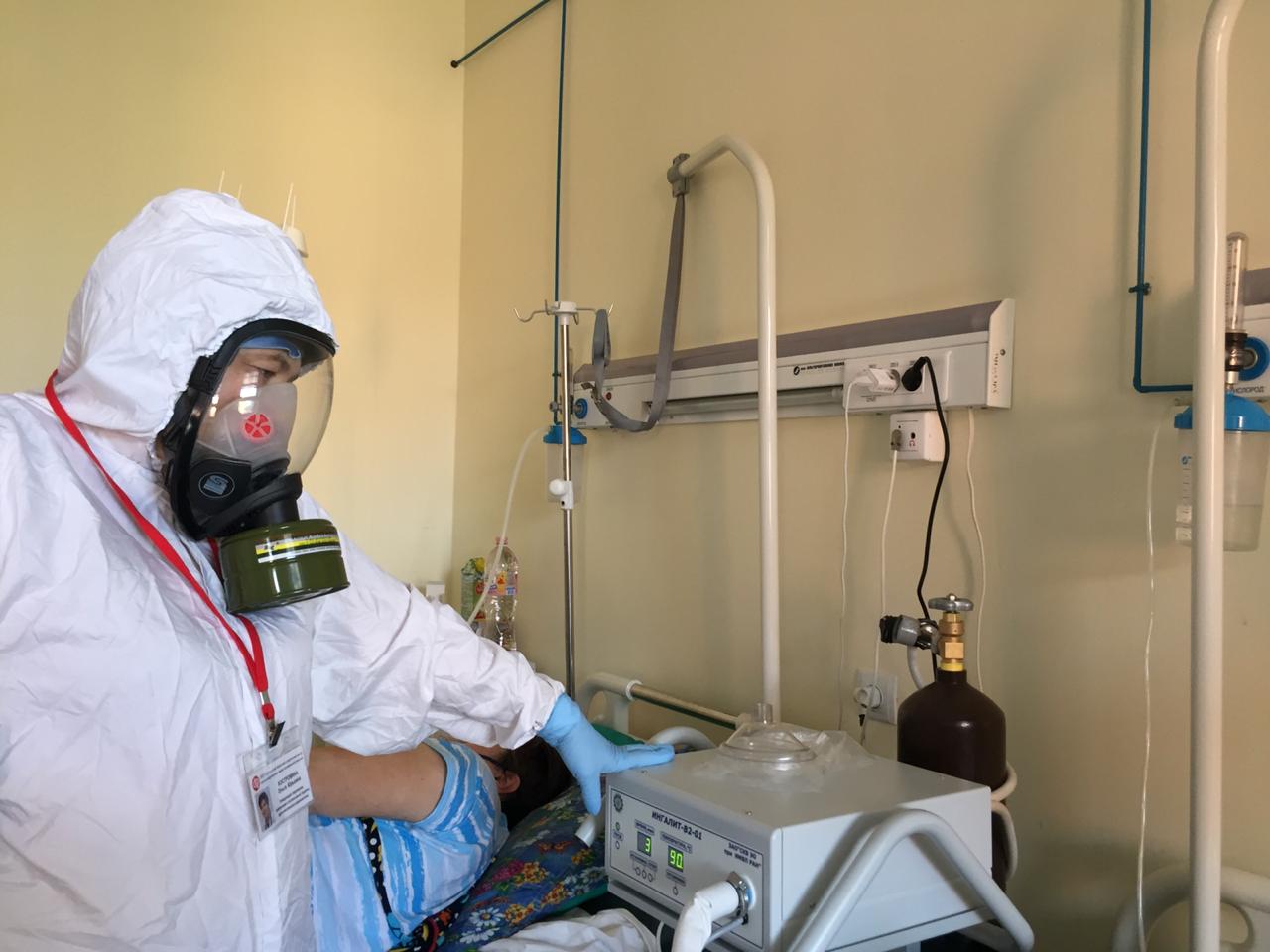 В Пензенском КИМе больных COVID-19 лечат кислородно-гелиевыми смесями