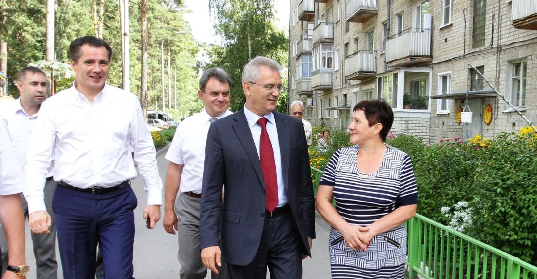 Белозерцев пожелал Гладкову удачи на новом посту