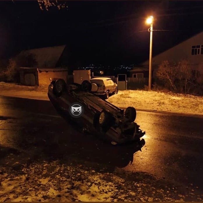 В Пензенской области на трассе М-5 перевернулась иномарка