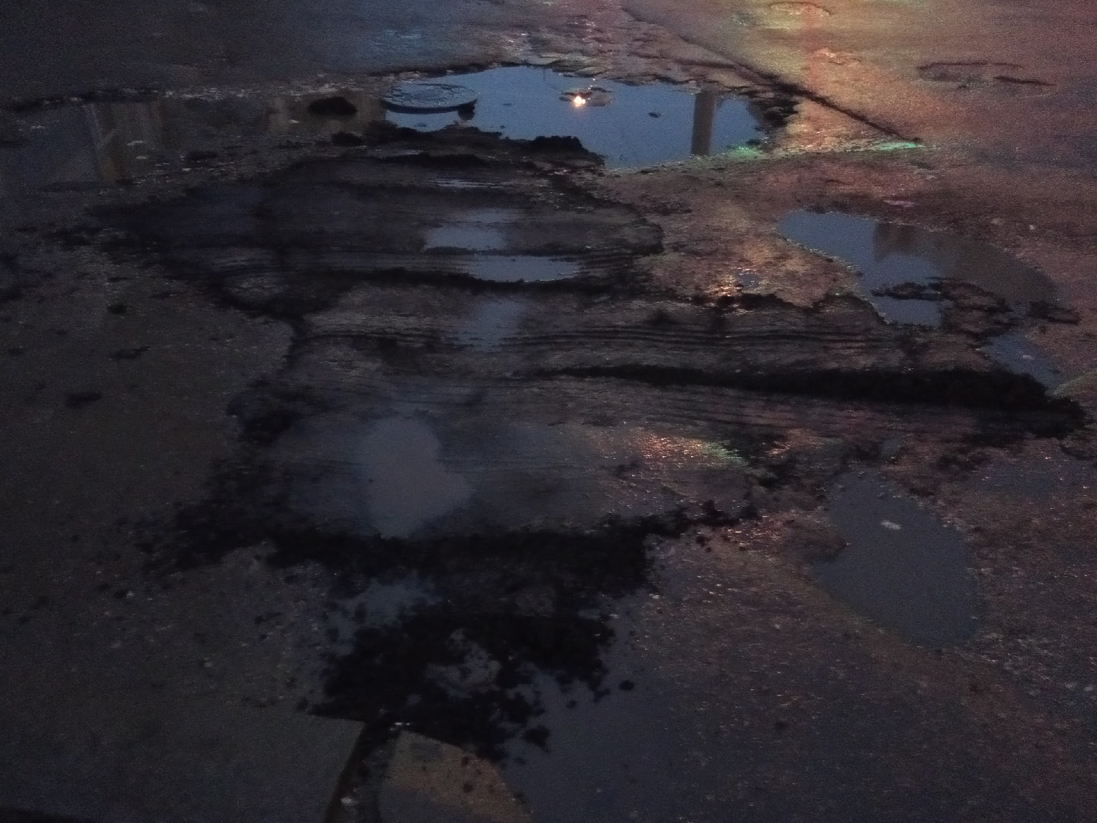 Пензенца поразил ремонт асфальта с грязью и водой