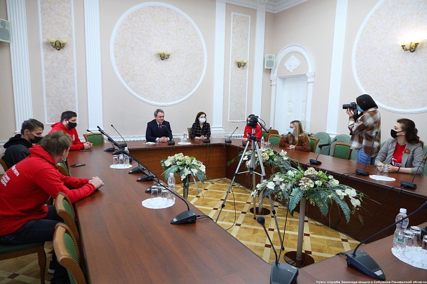 Валерий Лидин: пензенские ветераны получат 85 мобильных телефонов