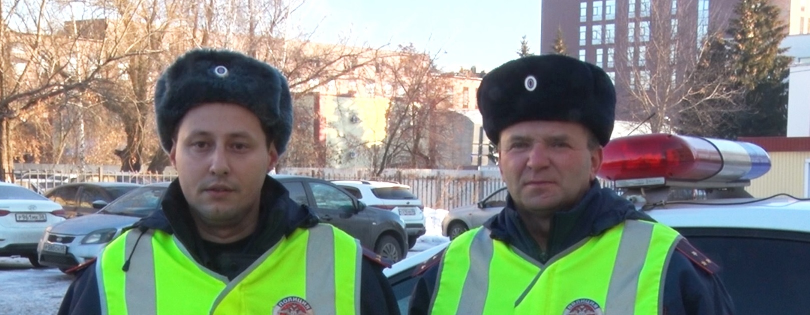 Как в кино: сотрудники ГИБДД помогли доставить рожающую пензячку в больницу