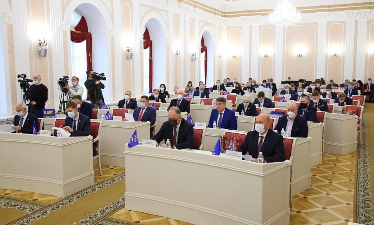 В Пензе депутаты Заксобрания утвердили областной бюджет