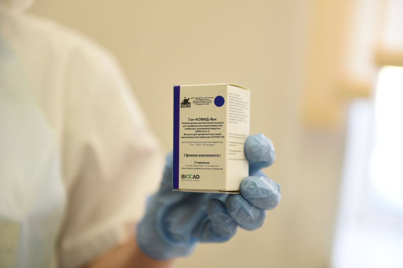 В Пензе прививку от коронавируса не рекомендуют делать переболевшим