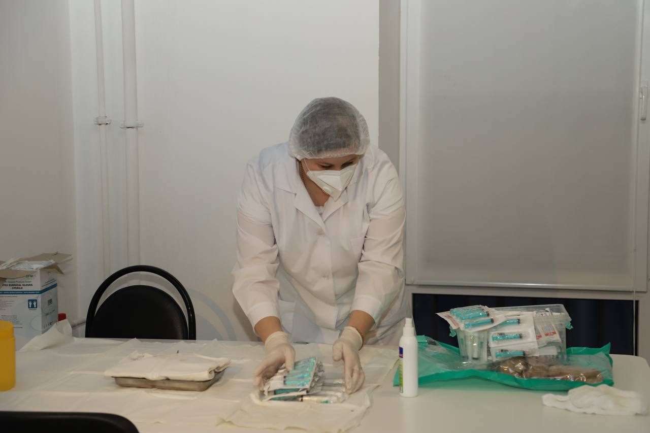 Пензенские журналисты рассказали, как чувствуют себя после прививки от коронавируса