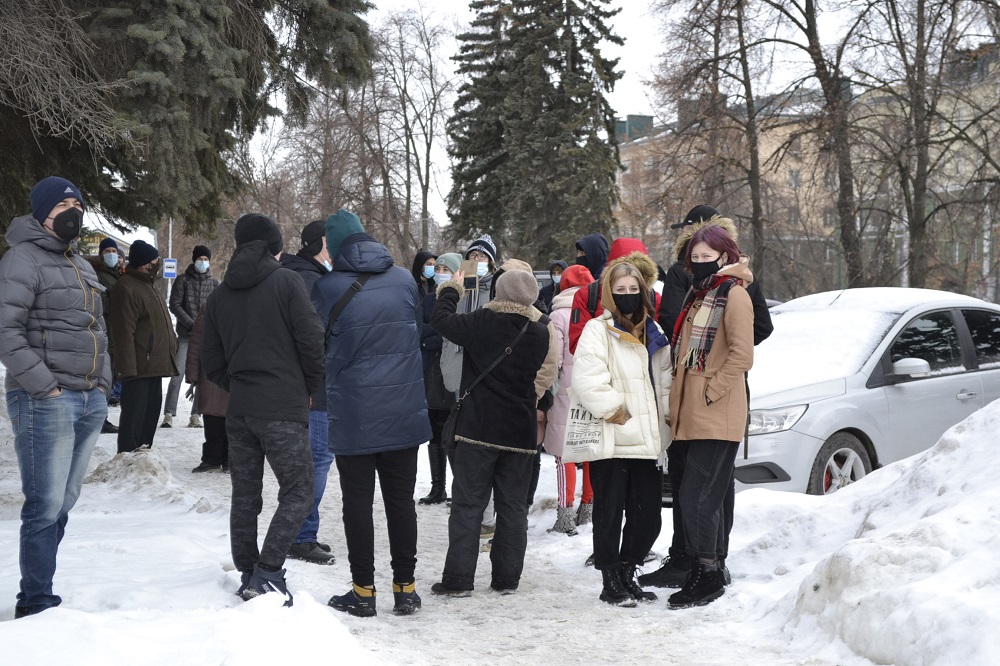 На несанкционированный митинг в Пензе пришли единицы