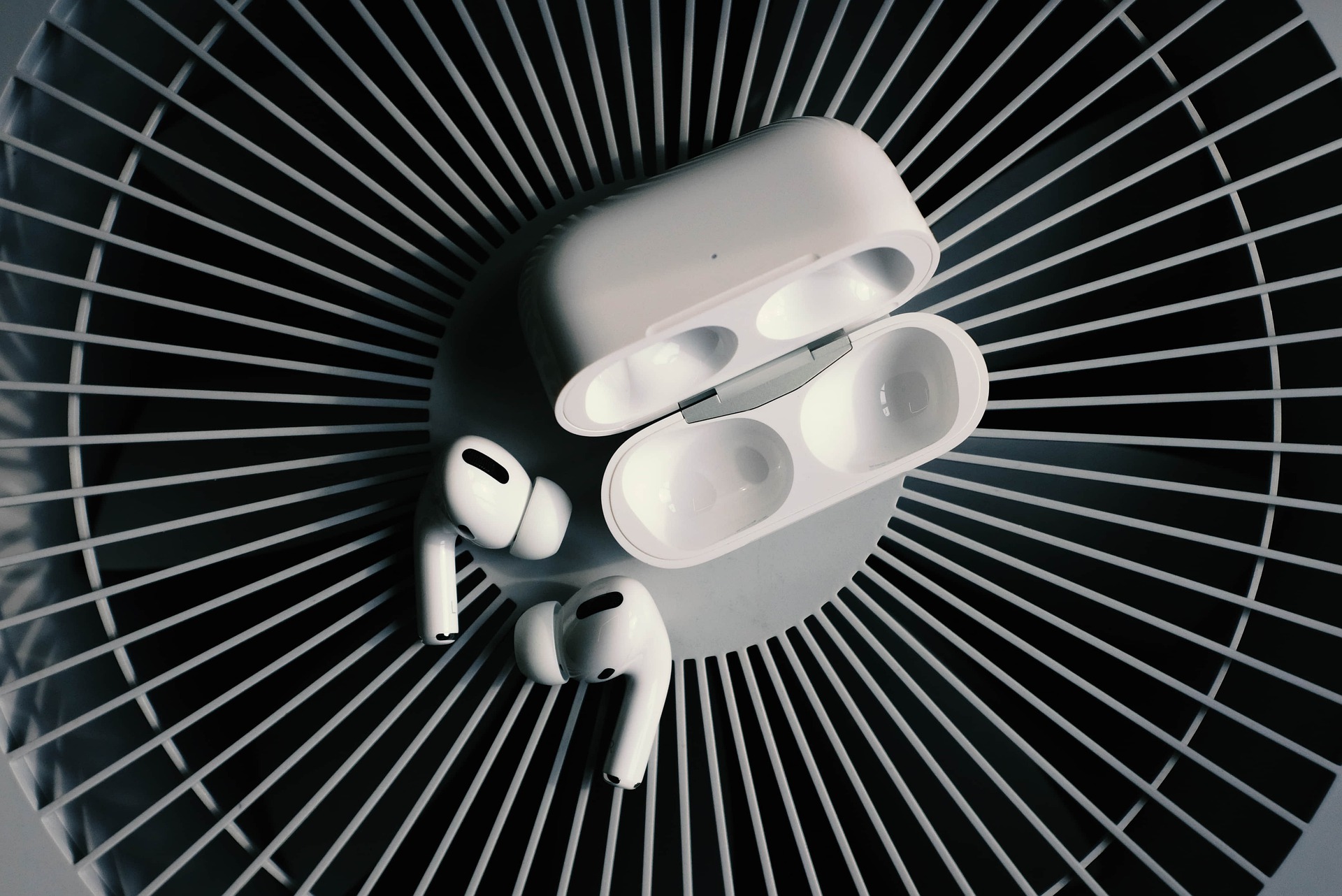 Пензенскому подростку грозит уголовный срок за продажу чужих наушников