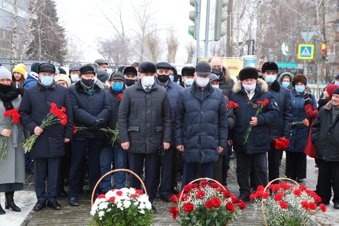 Валерий Лидин почтил память погибших в блокадном Ленинграде