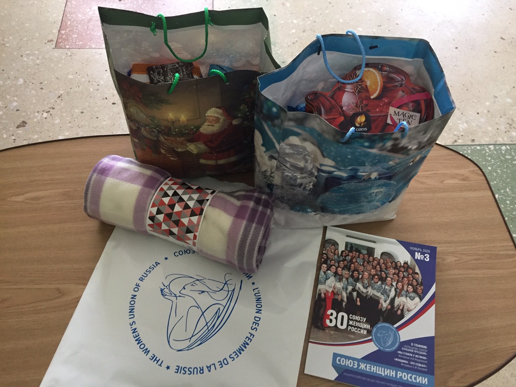 Ольга Чистякова передаст врачам в "красной зоне" пледы и подарки к чаю