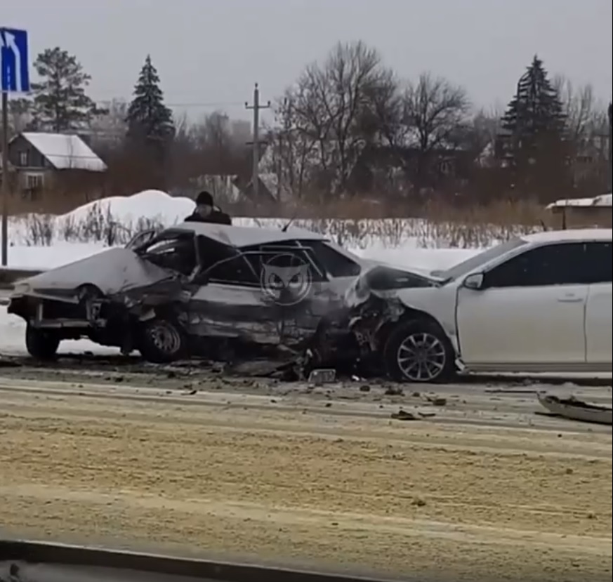 В ДТП на трассе в Пензенской области пострадал водитель иномарки