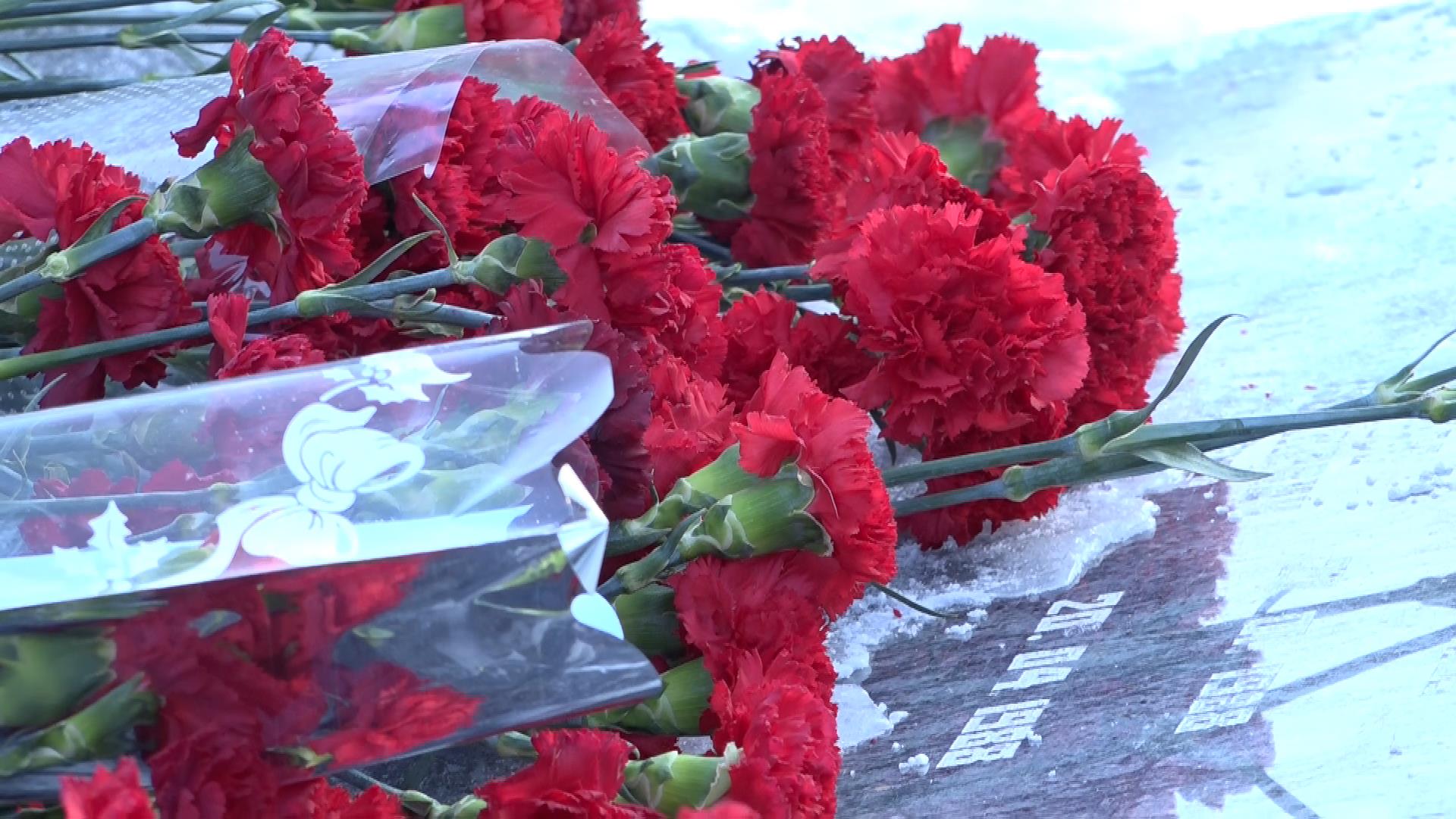 В Кузнецке почтили память погибших в Афганистане