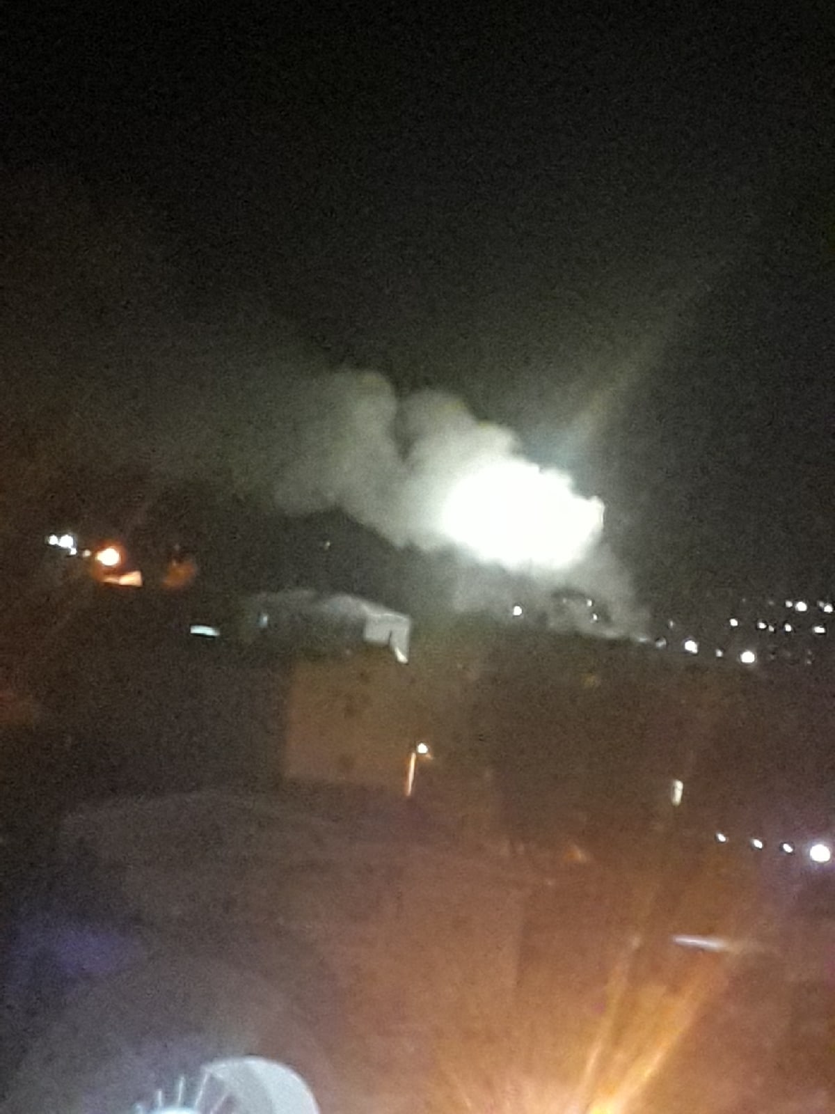 Жители Кузнецка сообщили о ночном пожаре