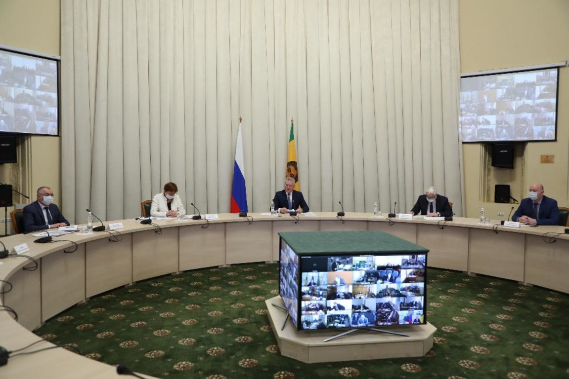 Пензенский губернатор заявил о том, что пенсионеры должны отдать рабочие места молодым