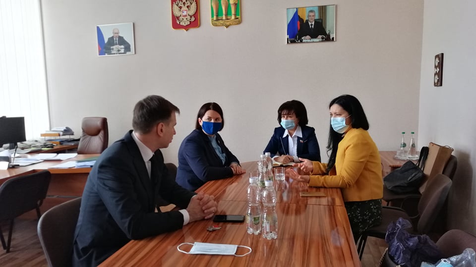 Иван Краснов провёл встречу с представителем делегации Ульяновской городской Думы