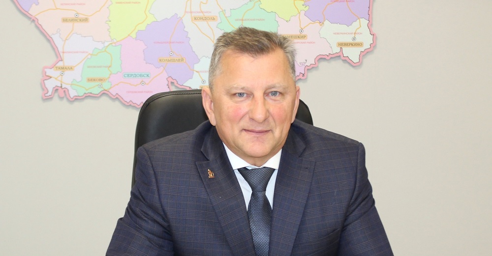 Министр здравоохранения Пензенской области Александр Никишин остался без замов