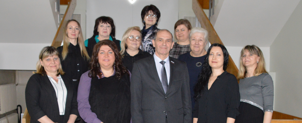 Владимир Мутовкин поздравил Совет женщин с наступающим праздником