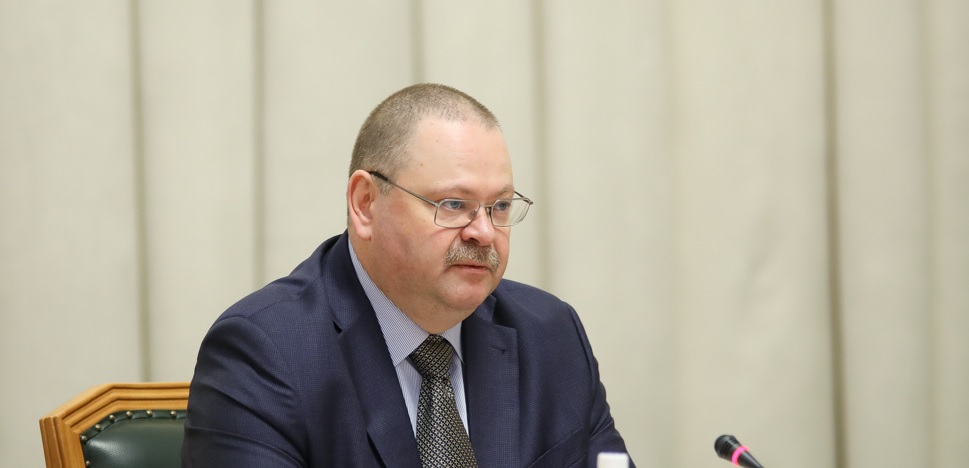 Олег Мельниченко на планерке вспомнил экс-губернатора Василия Бочкарева