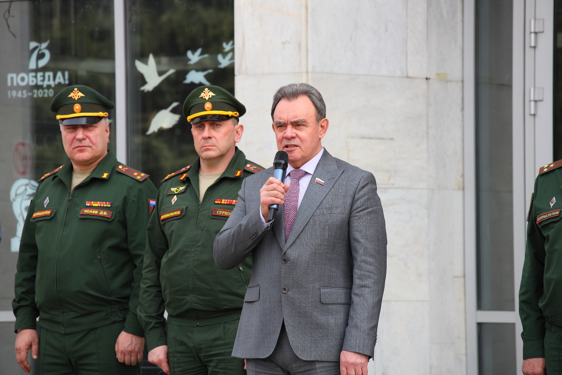 Валерий Лидин напутствовал будущих защитников Родины