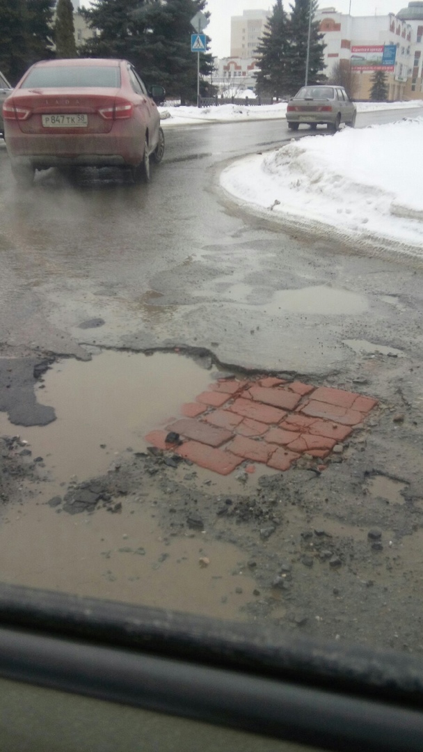 От властей Кузнецка прокуратура потребовала обеспечить безопасность дорожного движения