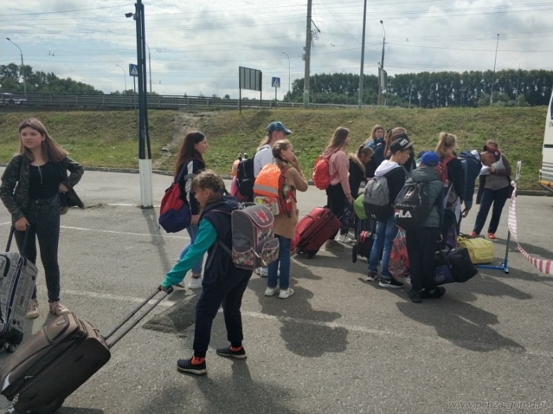 Стало известно, сколько пензенских детей получат бесплатные путевки в летние лагеря