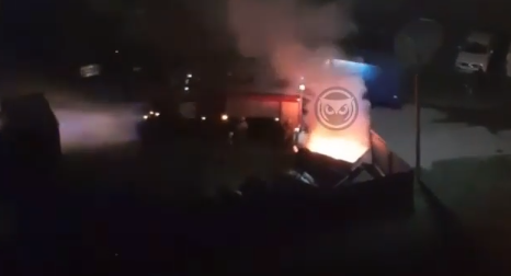 Ночью во дворах на Ладожской произошел пожар