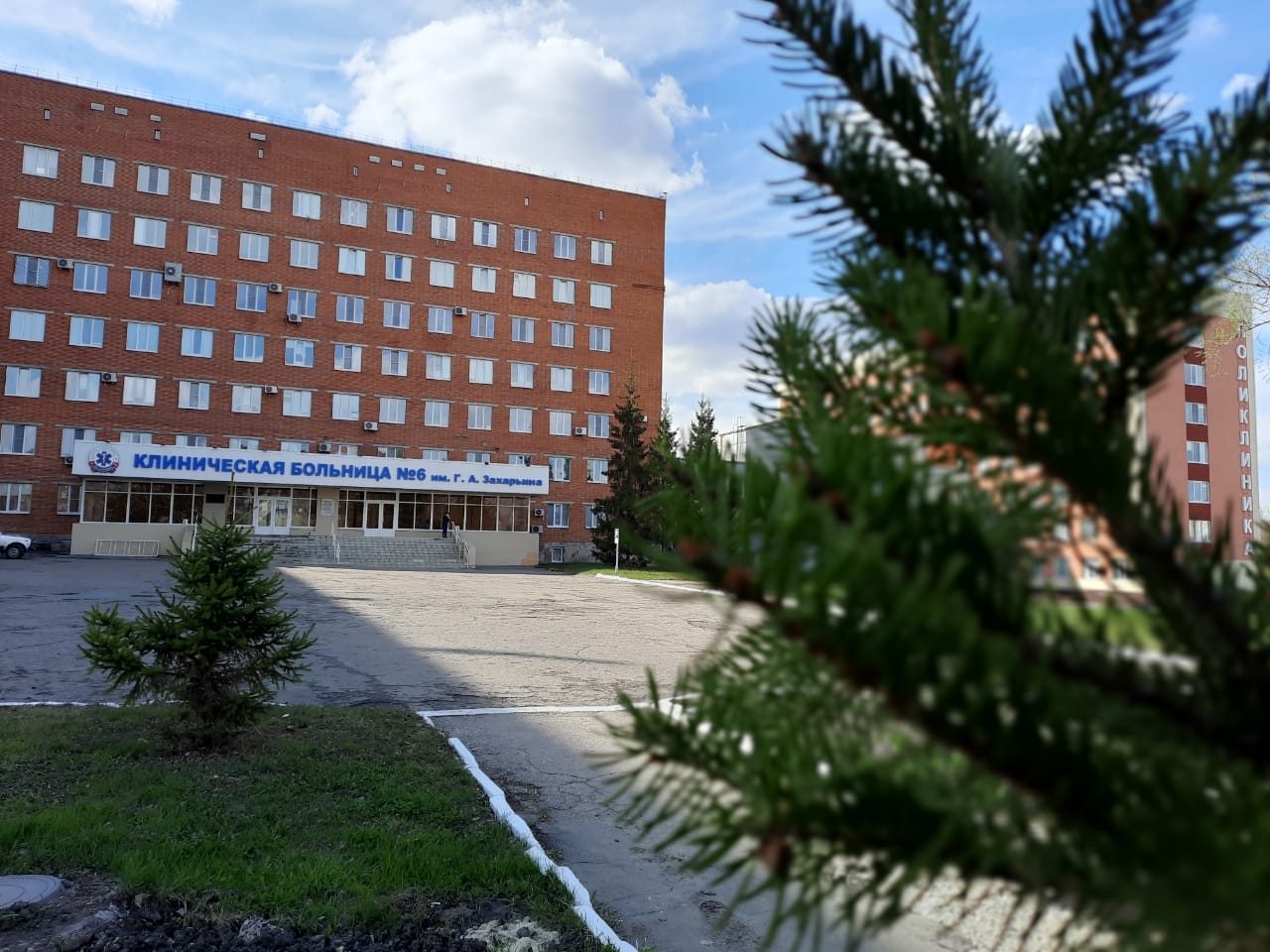 Восемь детей, госпитализированных после отравления хлором, остаются в больницах