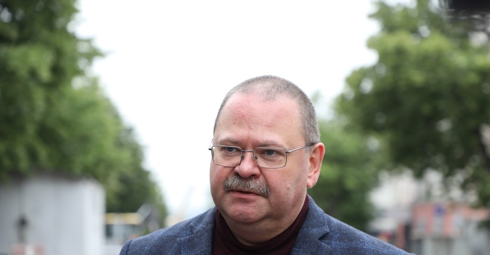 Олег Мельниченко запретил спиливать оставшиеся на Московской липы