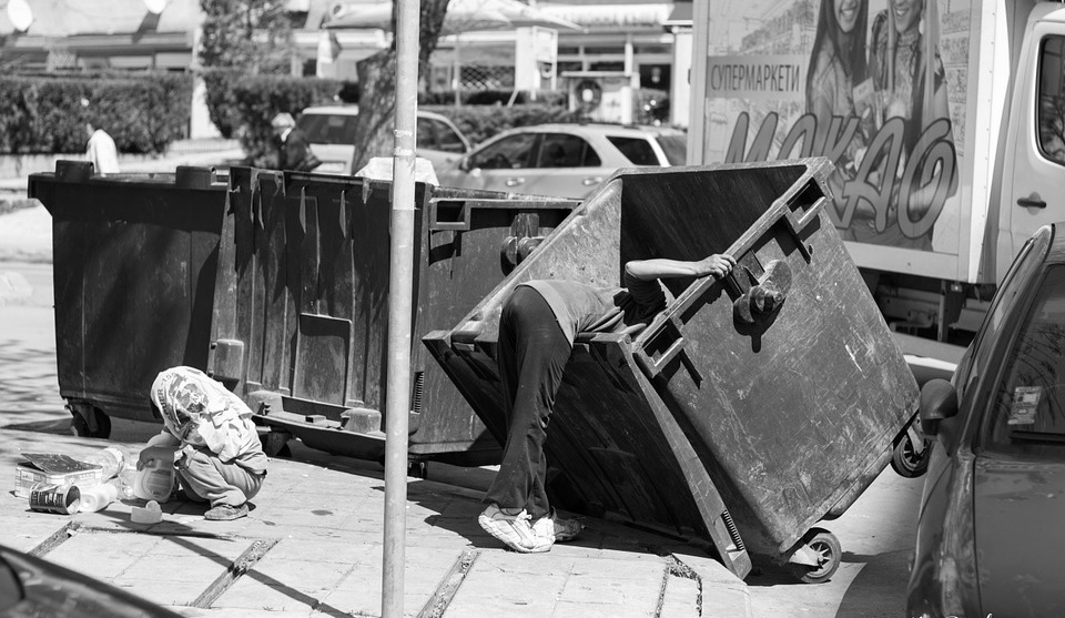 Вакханалия в Октябрьском районе Пензы: на уборку мусора потратили более 2 млн рублей