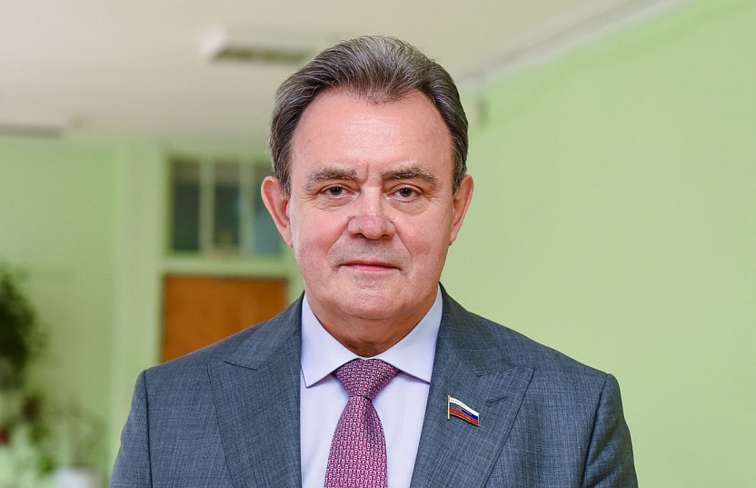 Пенза — «Город трудовой доблести»: жителей региона поздравил Валерий Лидин