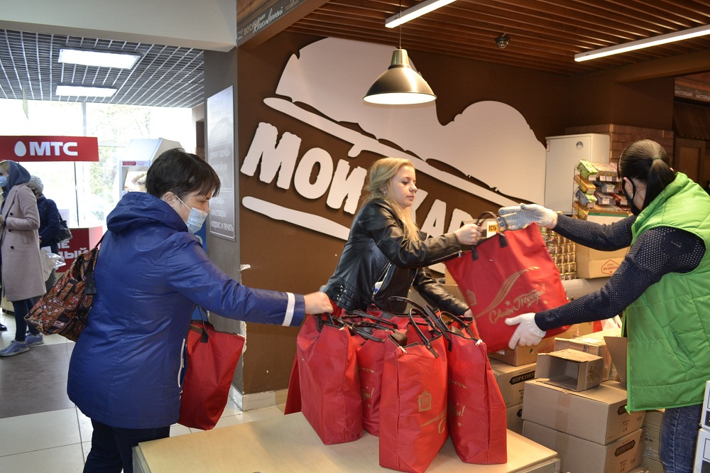 430 ветеранов получат продуктовые наборы, сформированные в сети магазинов «Караван»