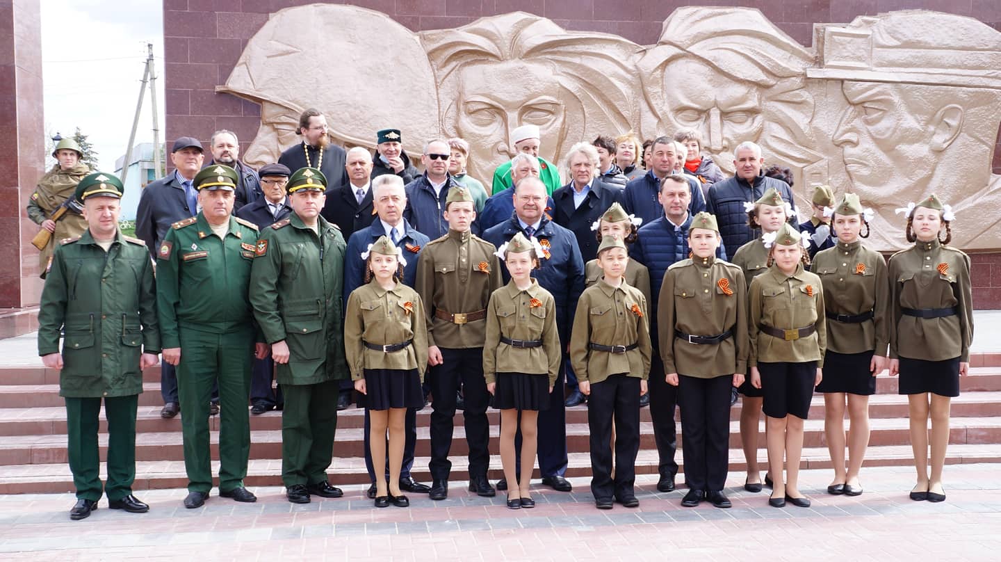 В райцентре Пензенской области торжественно открыт обновленный мемориал