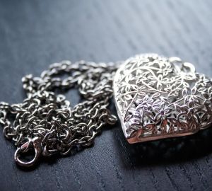 В России упала цена на серебро