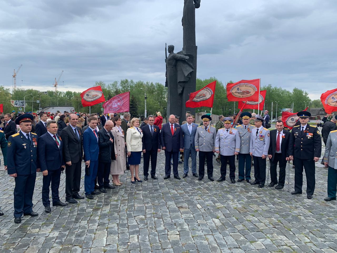 9 мая 2021 года Владимир Борисович Мутовкин поздравил пензенцев с Днем Победы