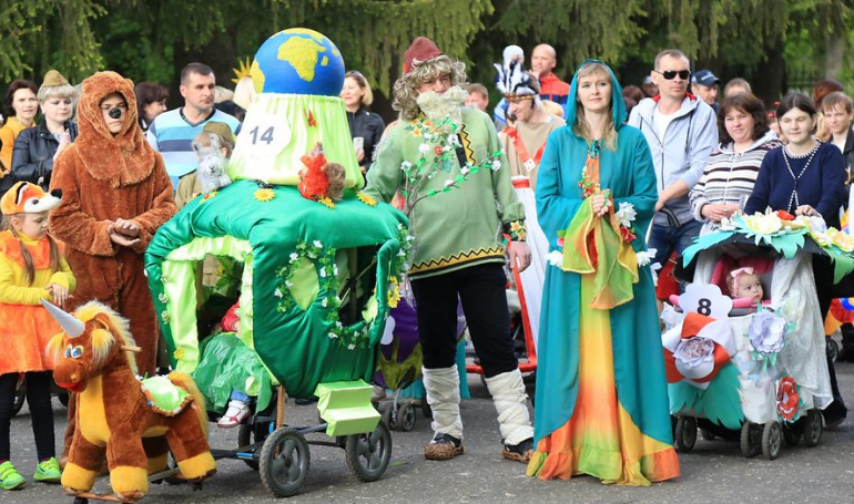 Пензенцев приглашают на «Парад детских колясок»