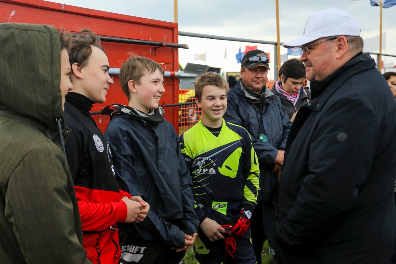 Олег Мельниченко рассказал о планах строительства спортивных объектов