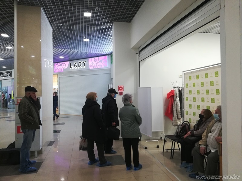 В Пензе возобновил работу пункт вакцинации в  торговом центре «Сан-Март»